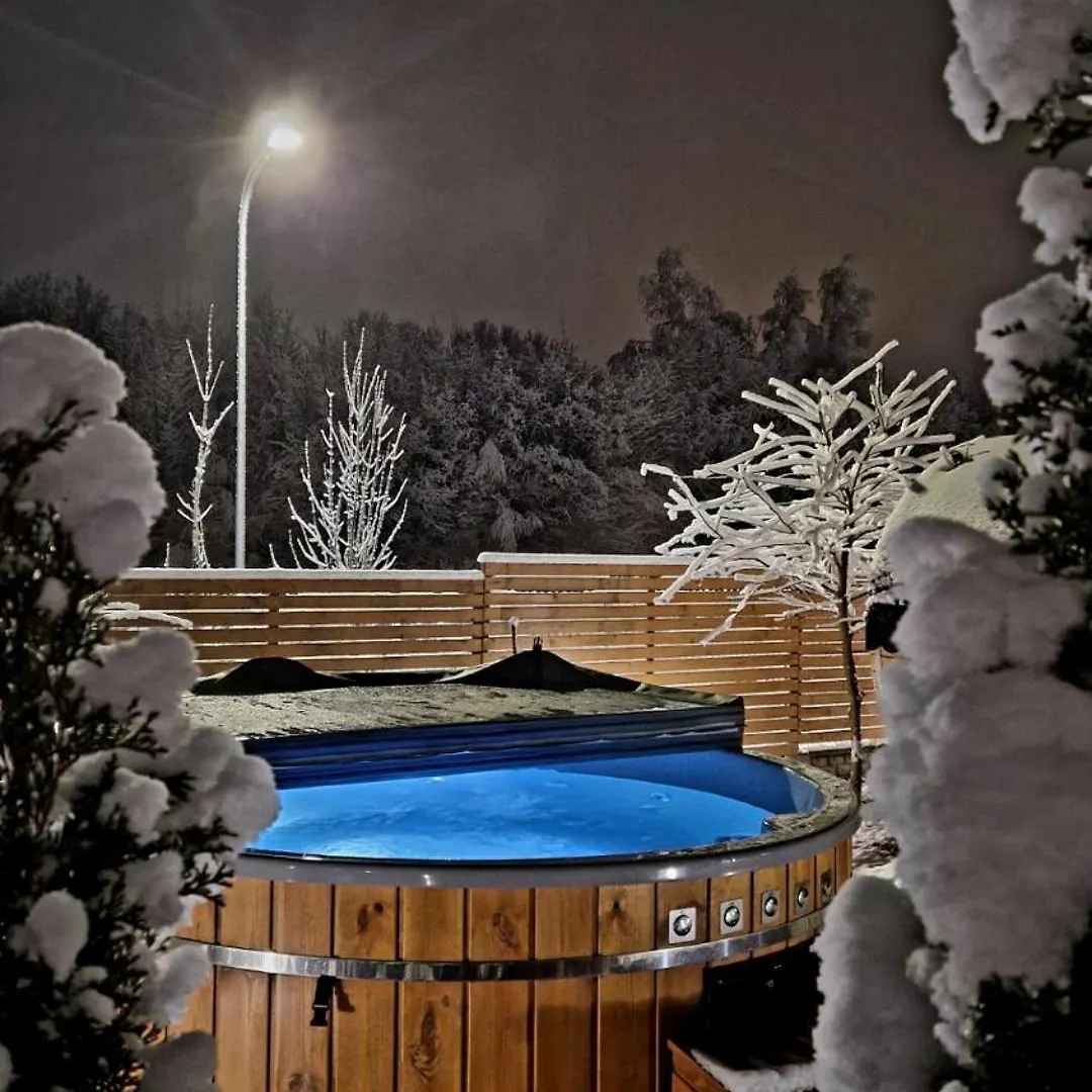 Widokowo - Domki Z Widokiem Na Sniezke Z Jacuzzi I Sauna Karpacz 0*,  Poland